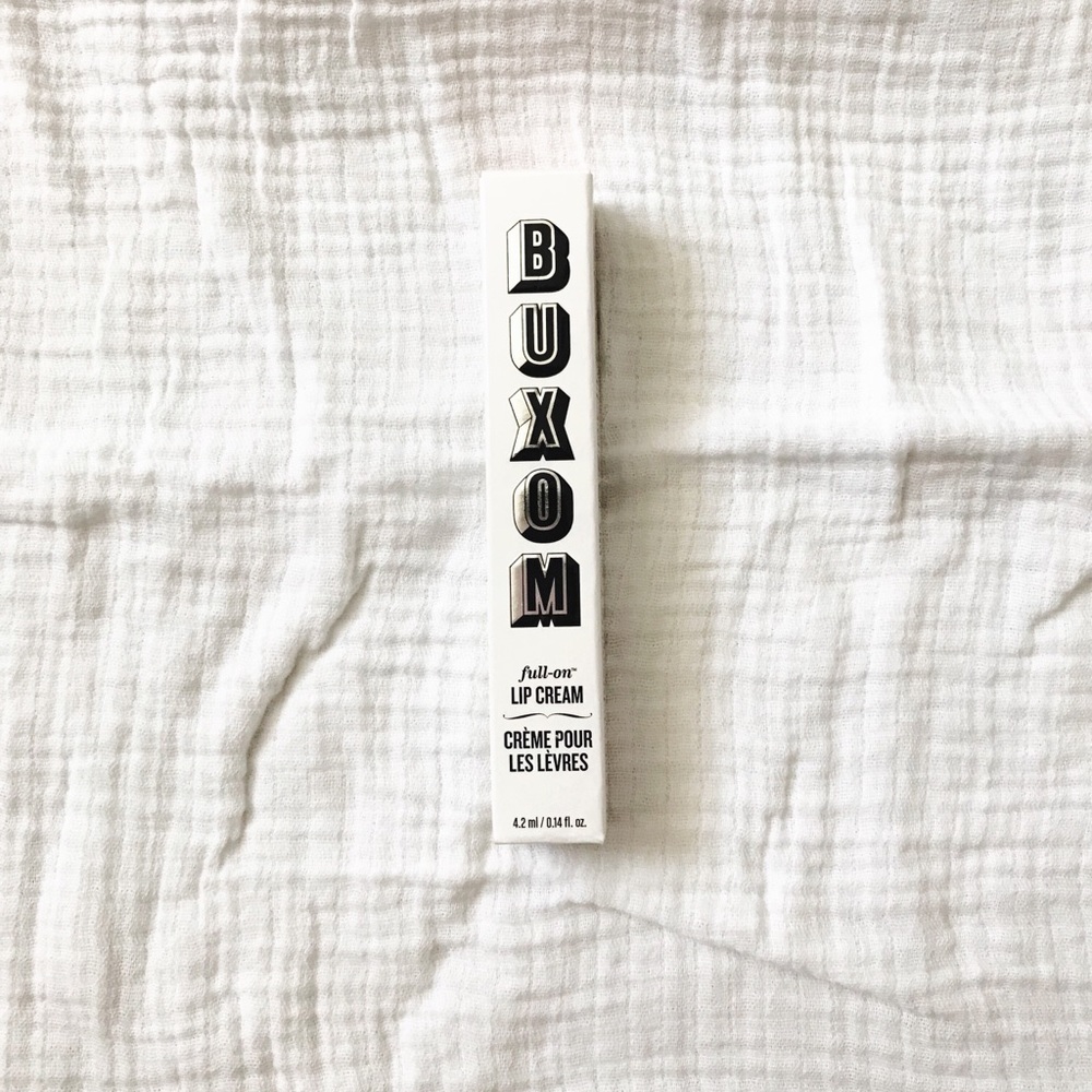 Buxom lip gloss